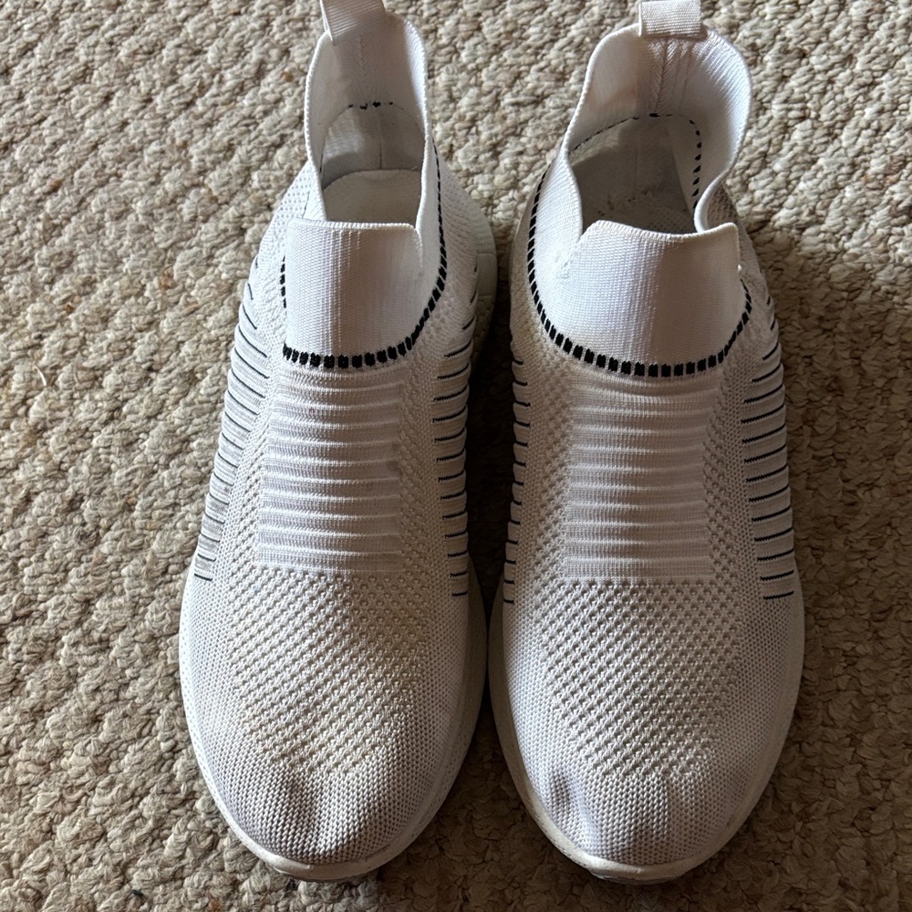 Men's White Slip-On Knit Sneakers